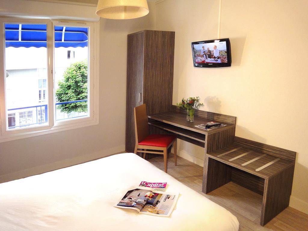 Hotel Les Pecheurs Lorient Habitación foto